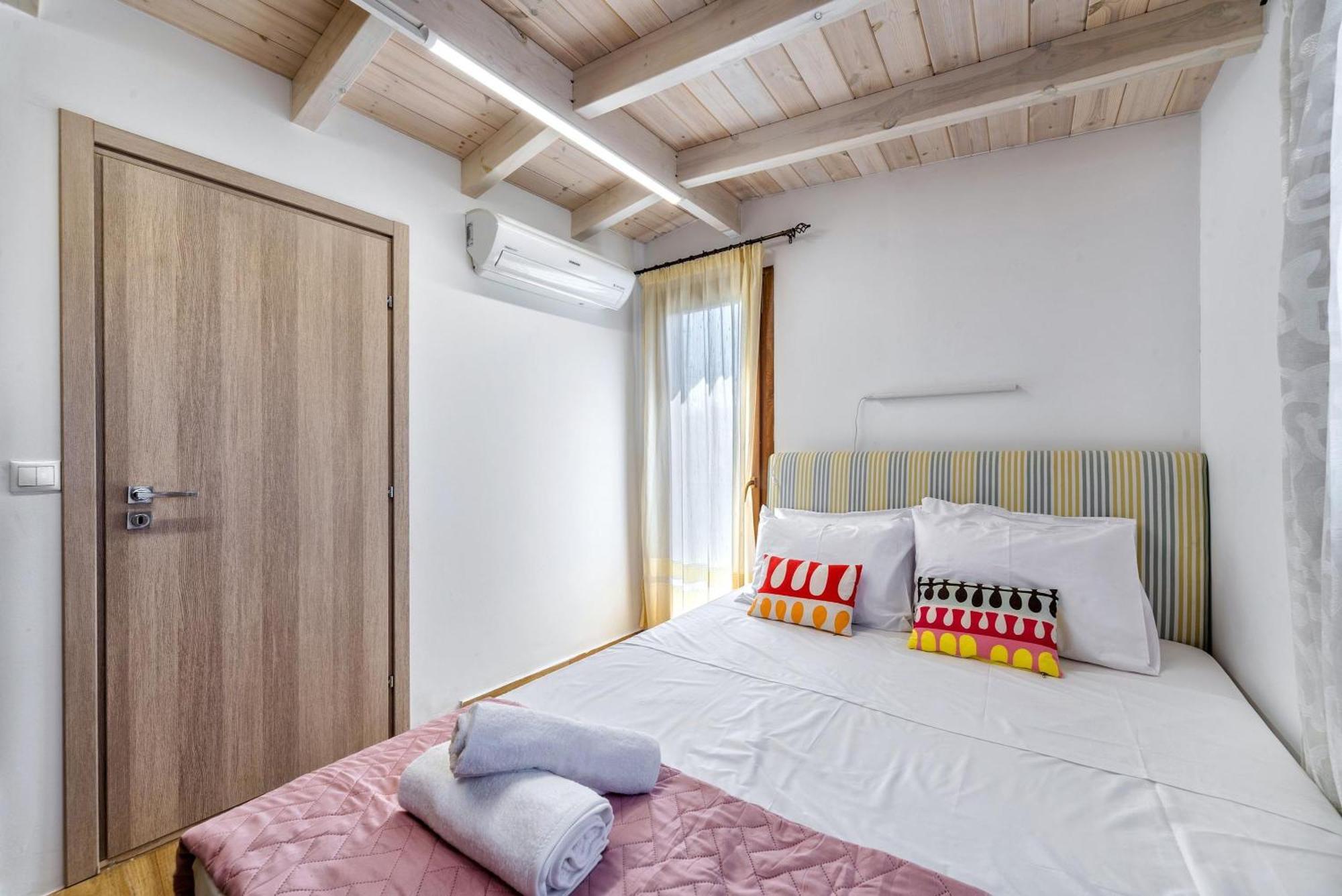 Guest House Aphrodite Kato Archanes Esterno foto