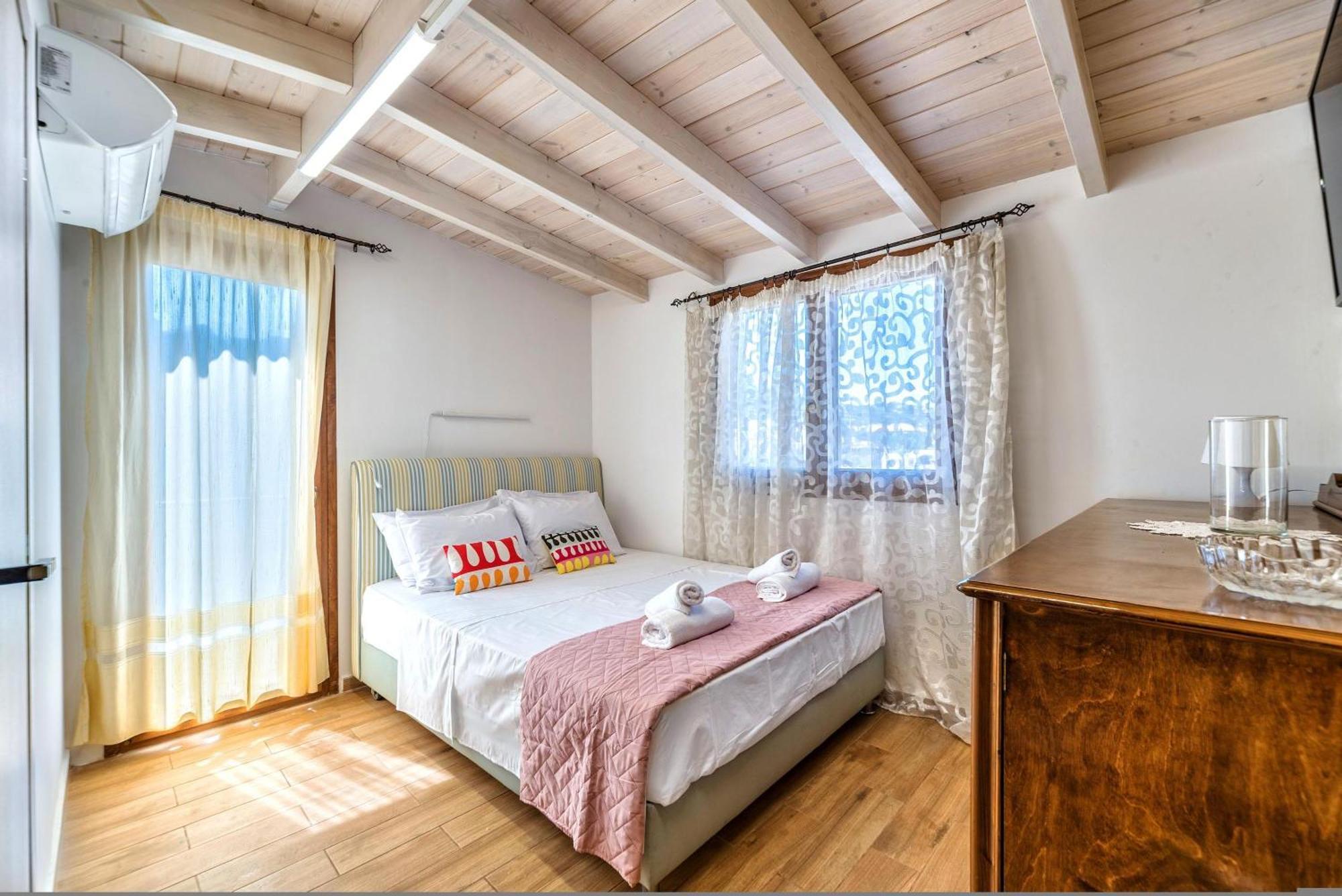 Guest House Aphrodite Kato Archanes Esterno foto